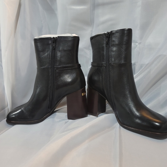 Ted Baker Black Leather Heeled Boots - Picture 6 of 9
